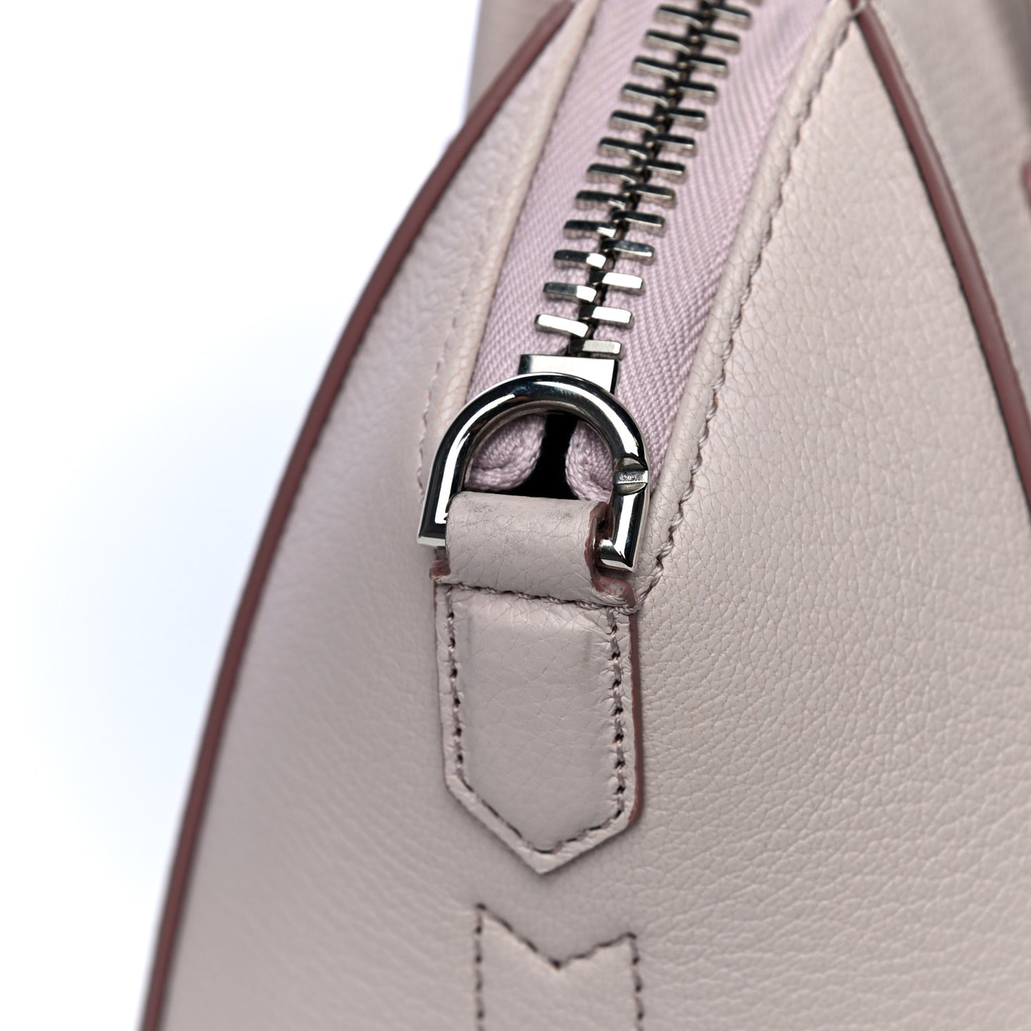 Sugar Goatskin Mini Antigona Nude Pink