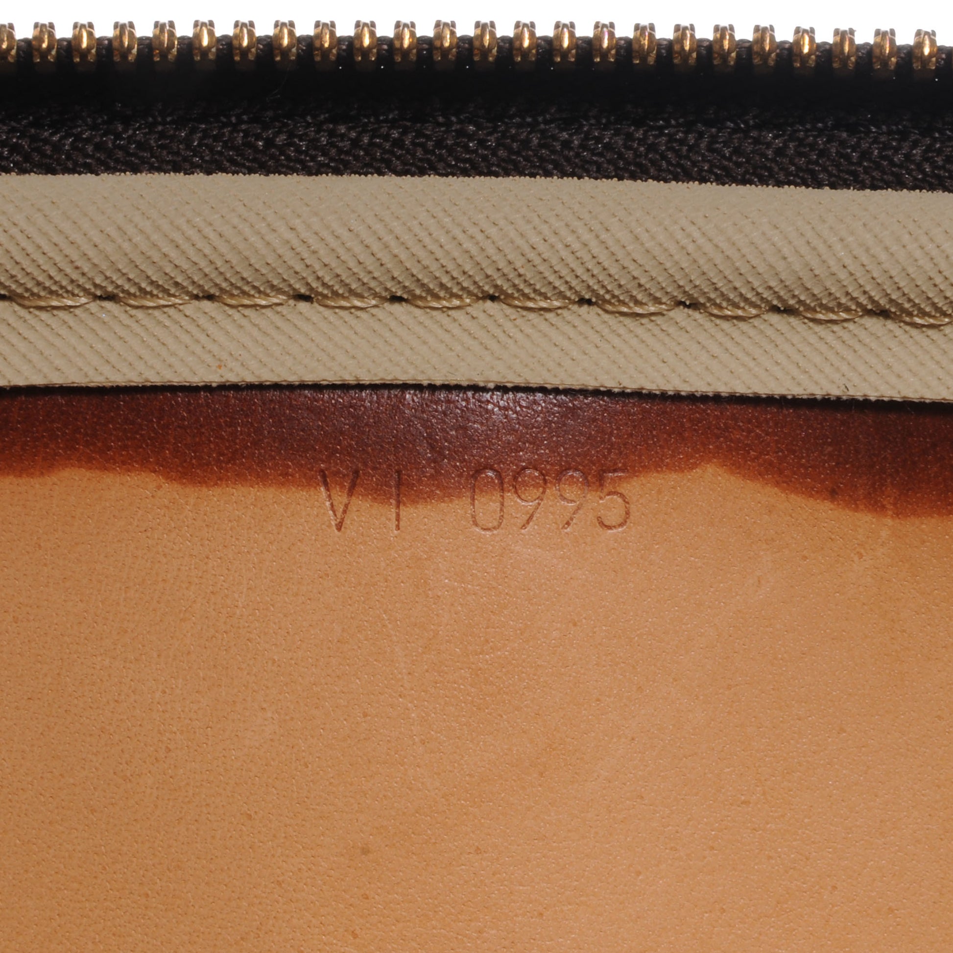 Louis Vuitton Monogram Alize 24 Heures Luggage 7 of 9