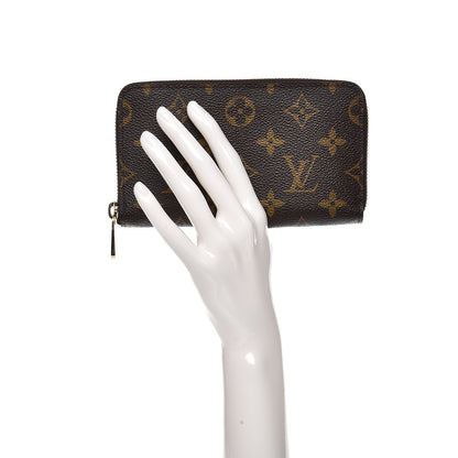Louis Vuitton Monogram Zippy Compact Wallet 2 of 7
