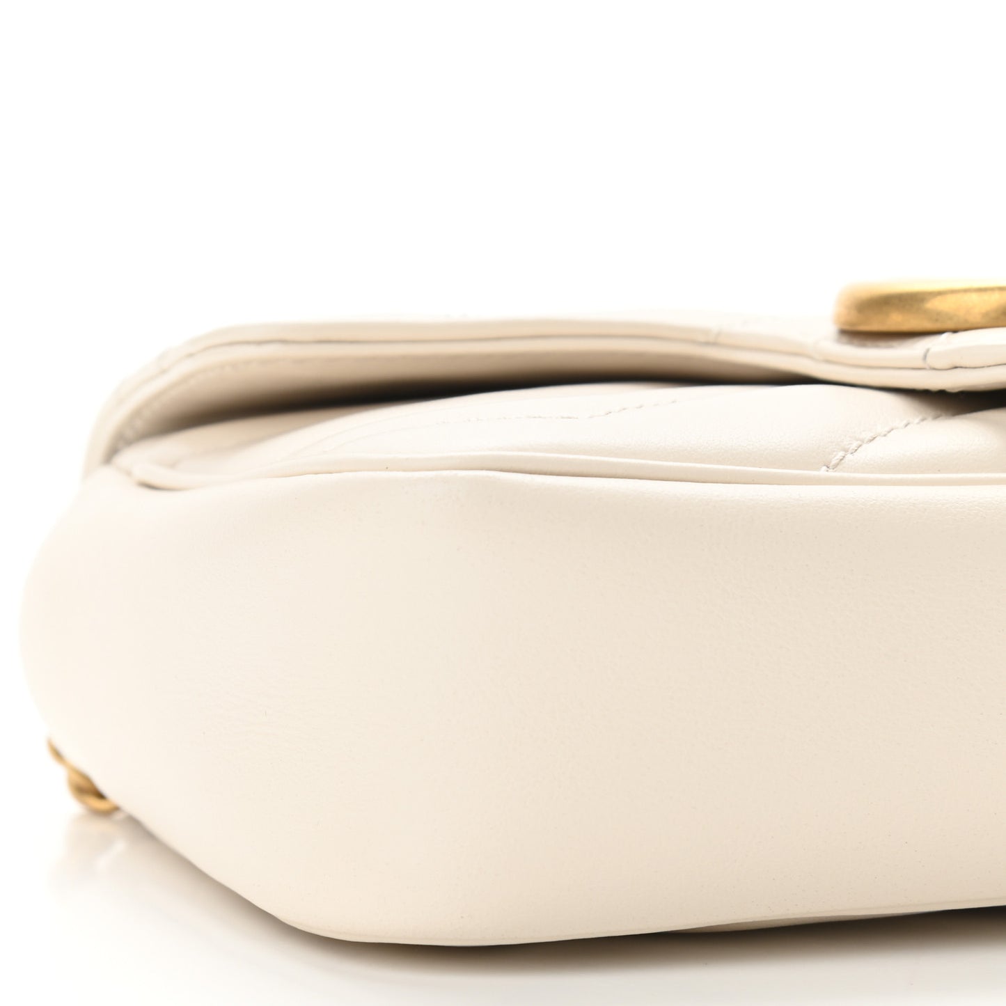 Calfskin Matelasse Super Mini GG Marmont Shoulder Bag White