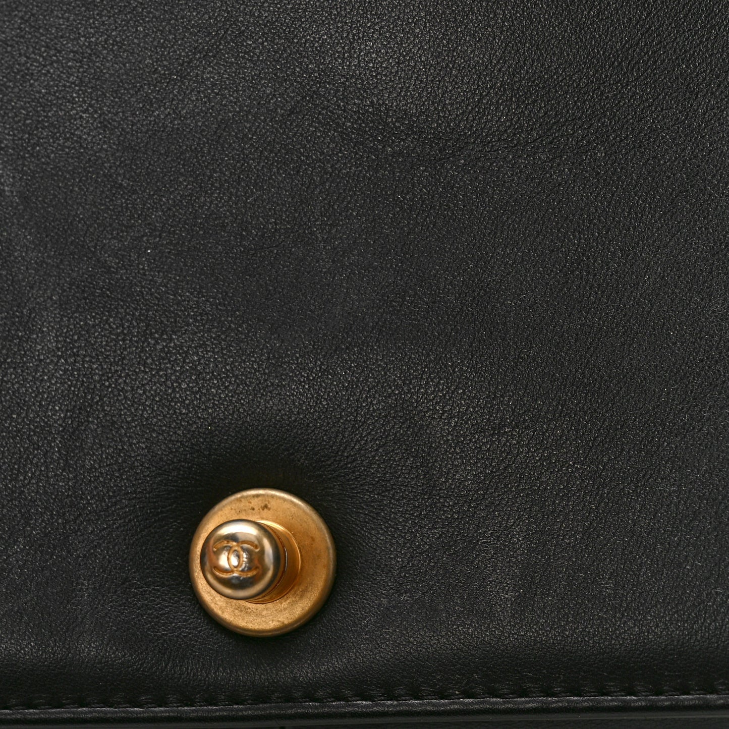 Lambskin Quilted Medium Boy Flap Black