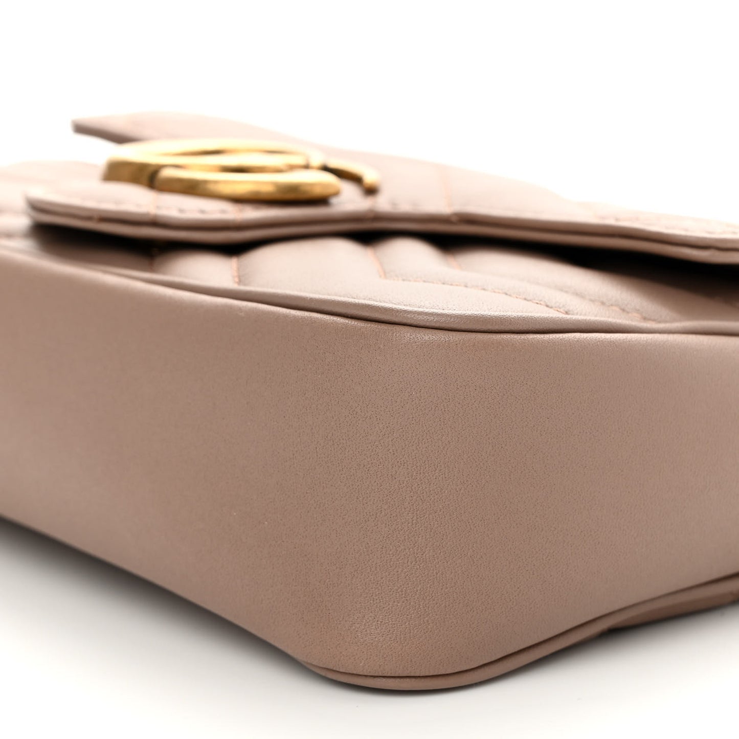 Calfskin Matelasse Super Mini GG Marmont Shoulder Bag Porcelain Rose