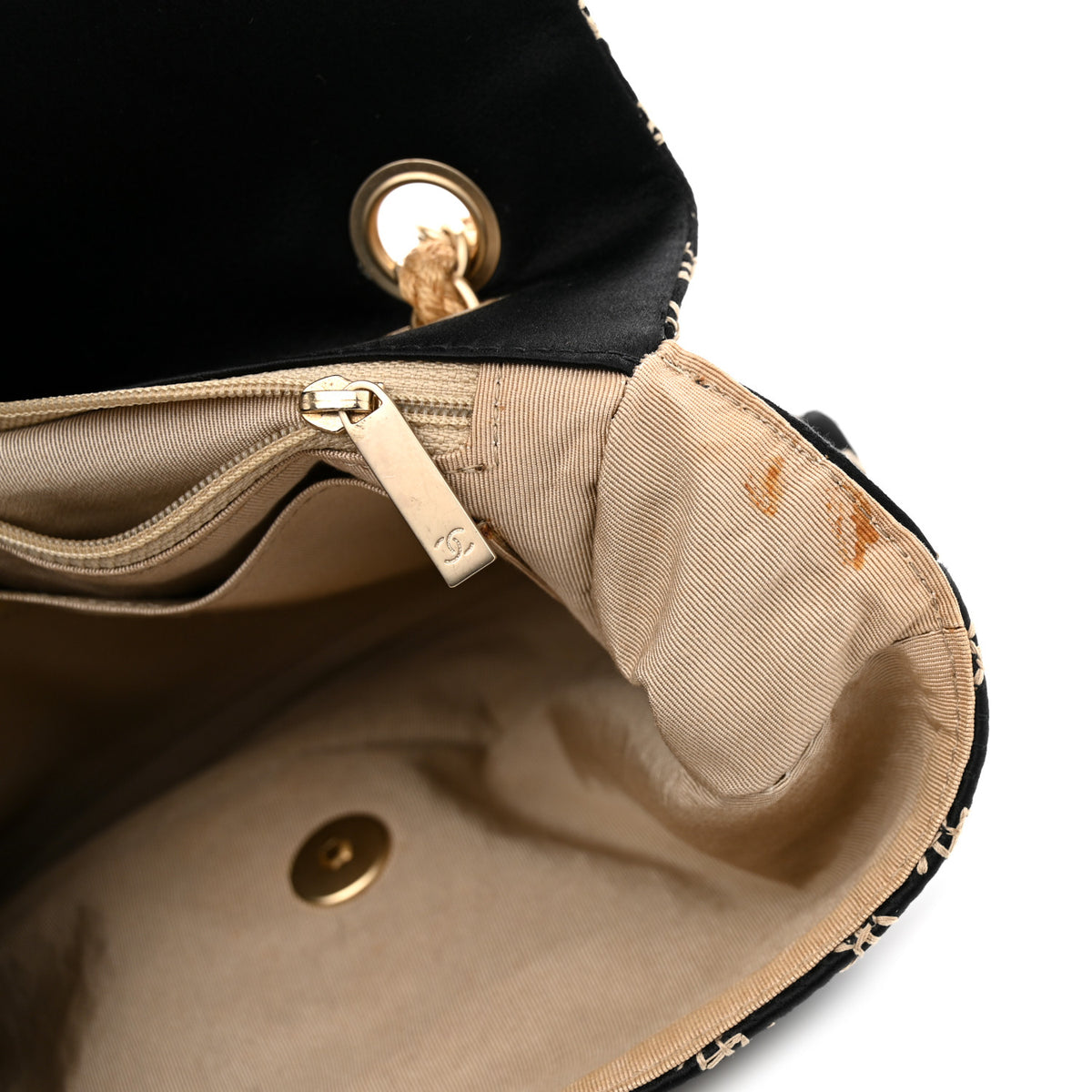 Satin Wild Stitch Medium Single Flap Black Beige