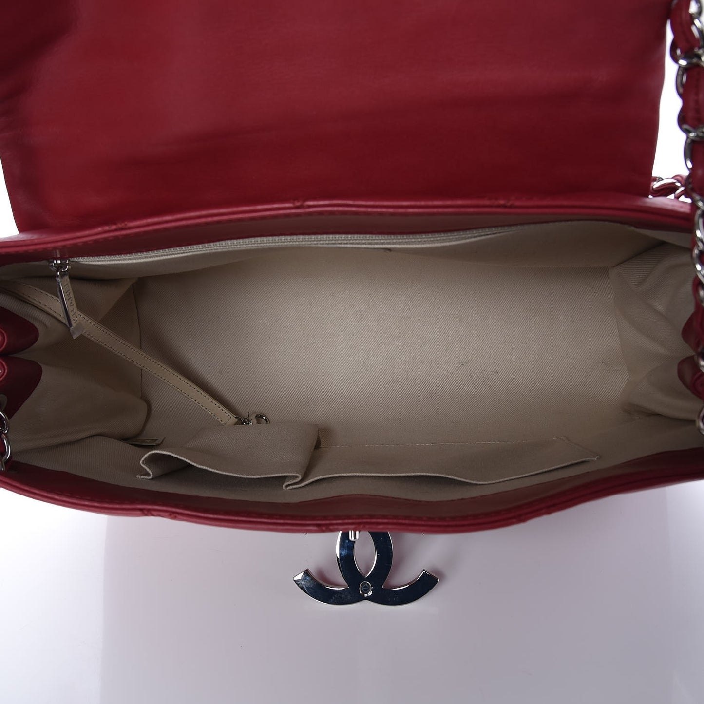Calfskin Double Stitch Large Hamptons Flap Bag Red