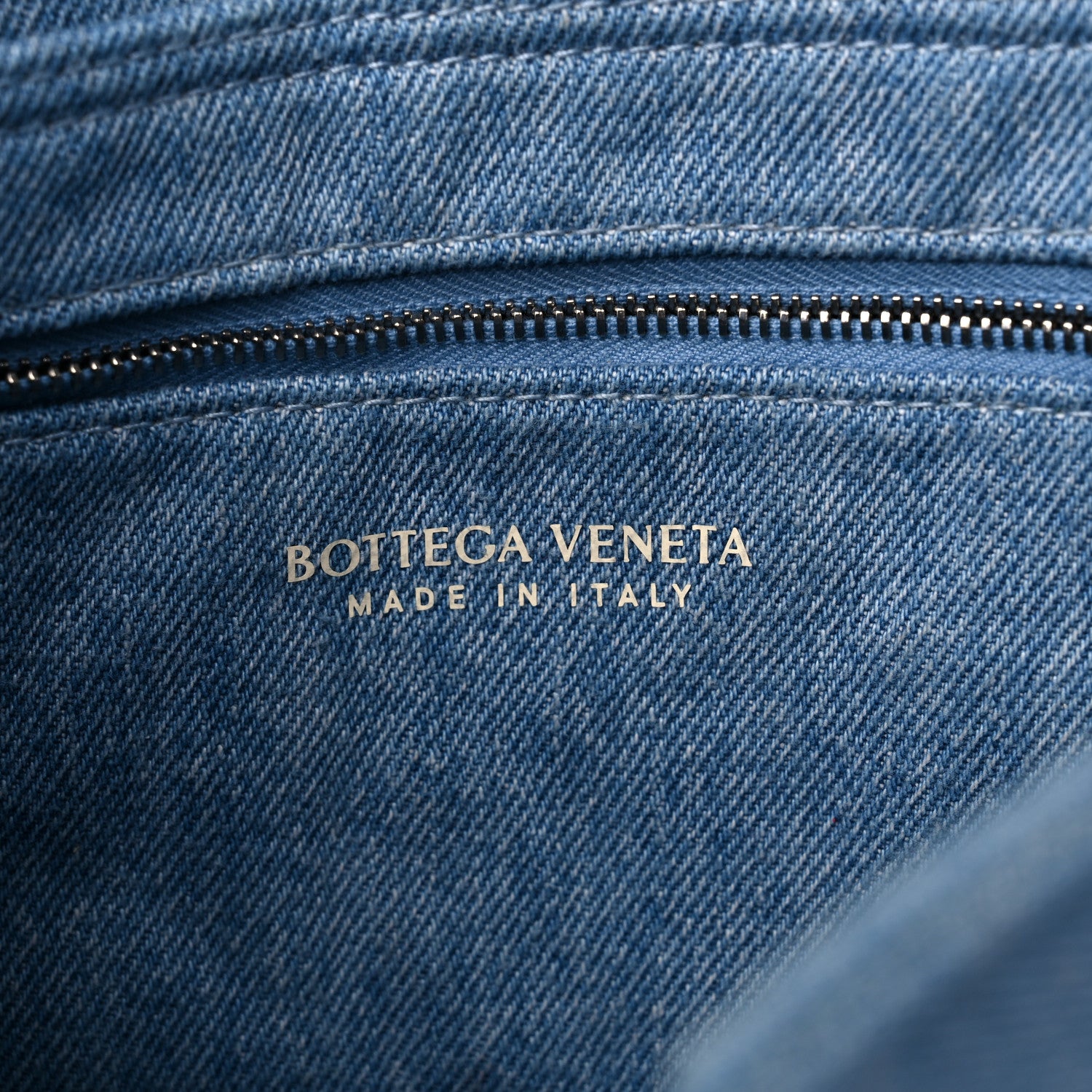 Bottega Veneta Denim Maxi Intrecciato Cassette Crossbody Bag Washed Indigo 6 of 11