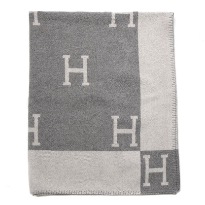 Hermes Wool Cashmere New Classic Avalon Blanket Ecru Gris Clair 1 of 4
