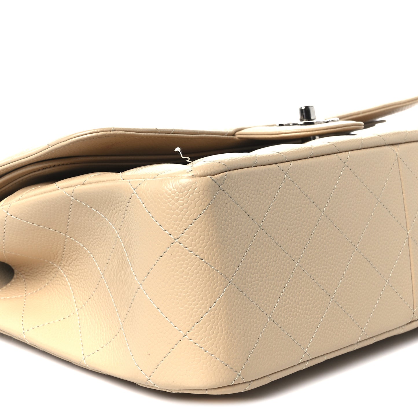 Caviar Quilted Jumbo Double Flap Beige Clair