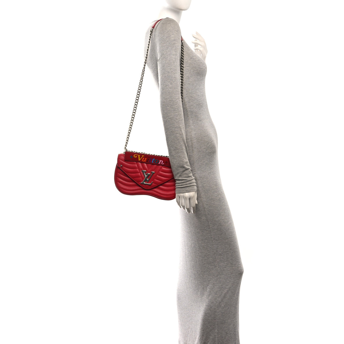 Louis Vuitton Calfskin New Wave Chain MM Ecarlate 2 of 10