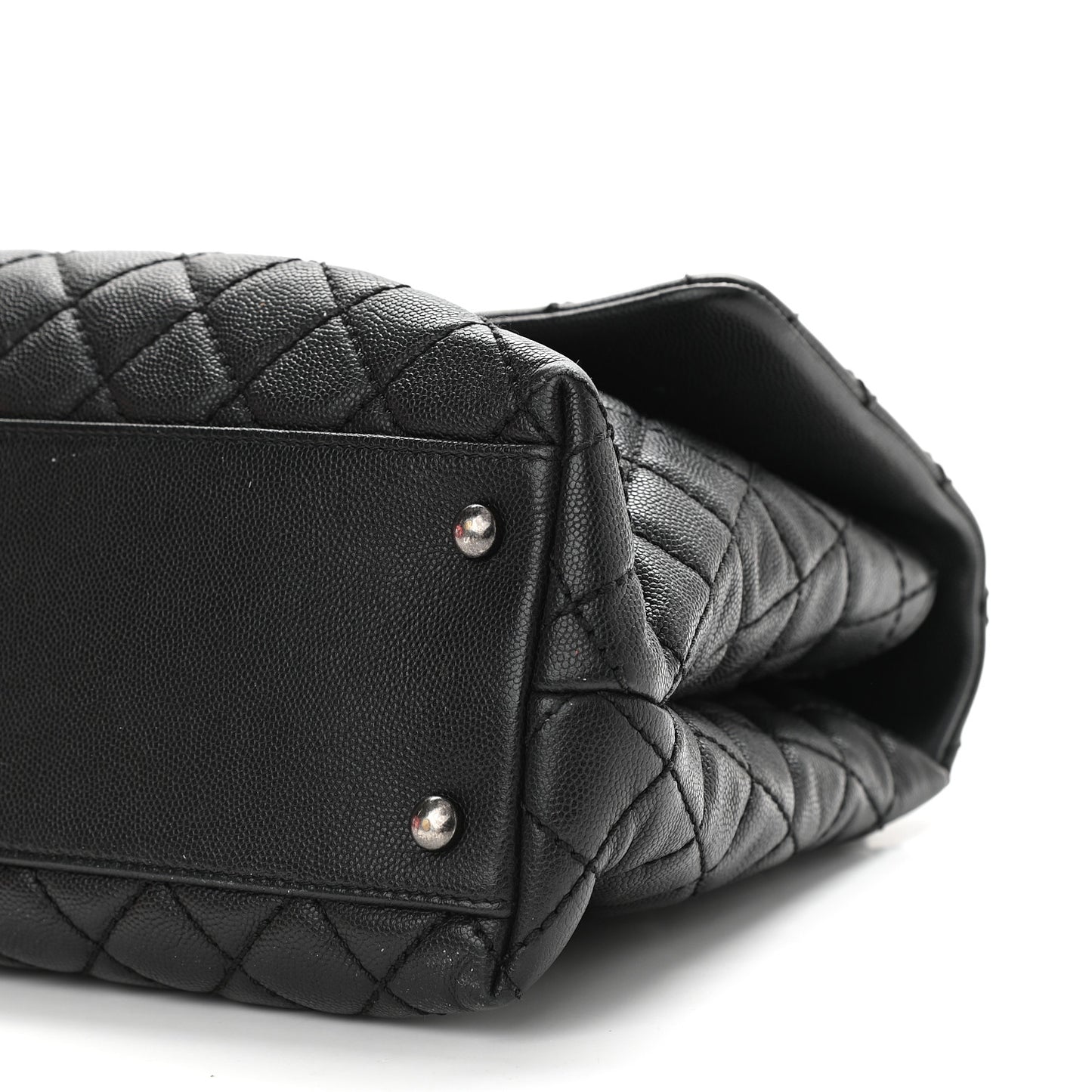 Caviar Quilted Medium Coco Handle Flap Black