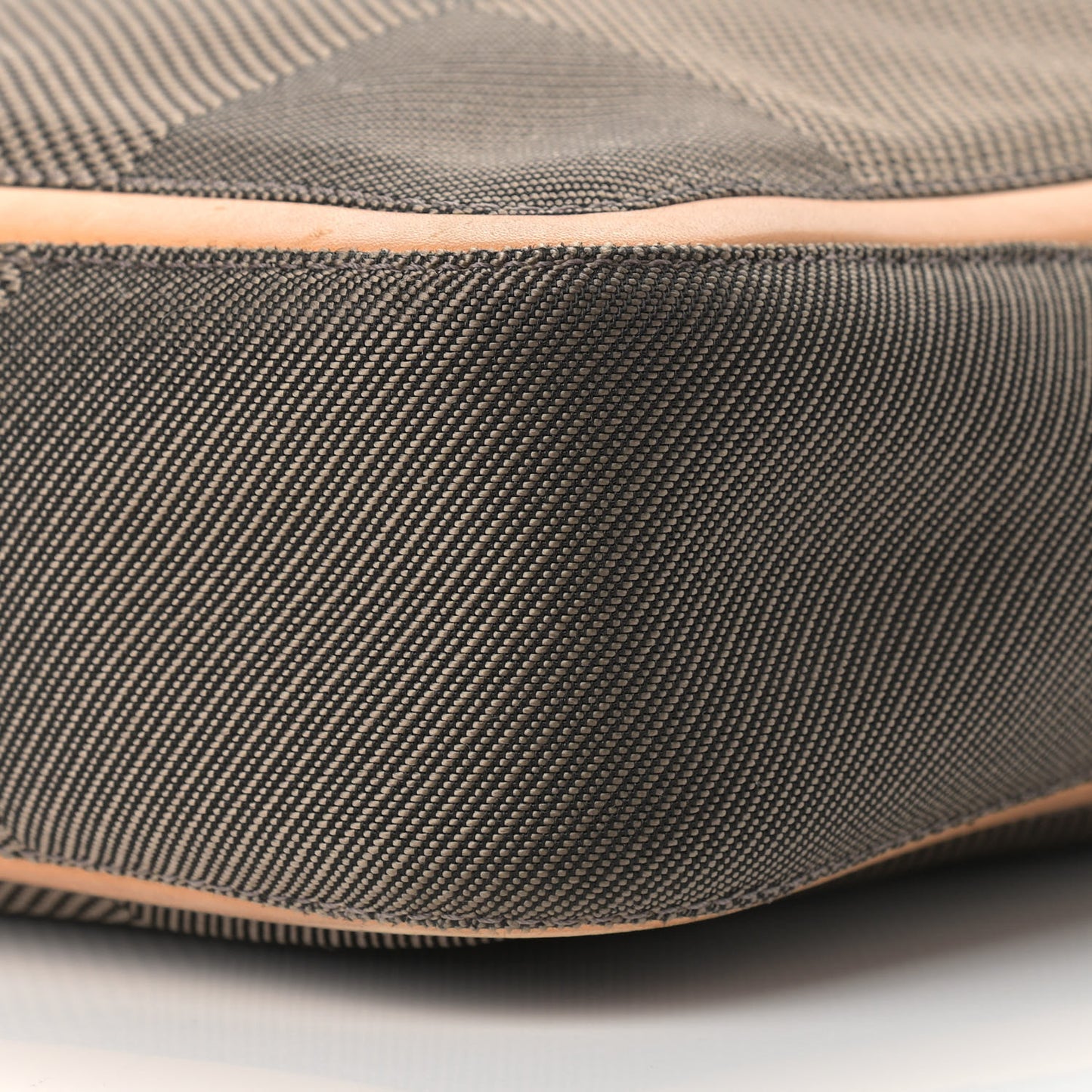 Damier Geant Compagnon Messenger Terre