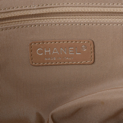 Chanel Caviar Quilted Expandable Zip Shoulder Bag White 6 of 15