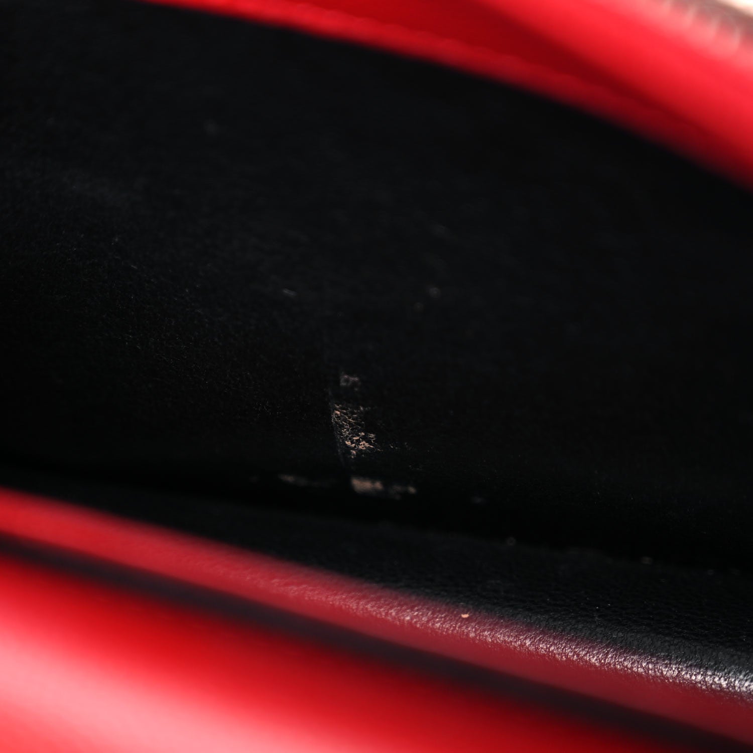 Saint Laurent Grain De Poudre Matelasse Chevron Monogram Envelope Chain Wallet Rouge Eros 10 of 13