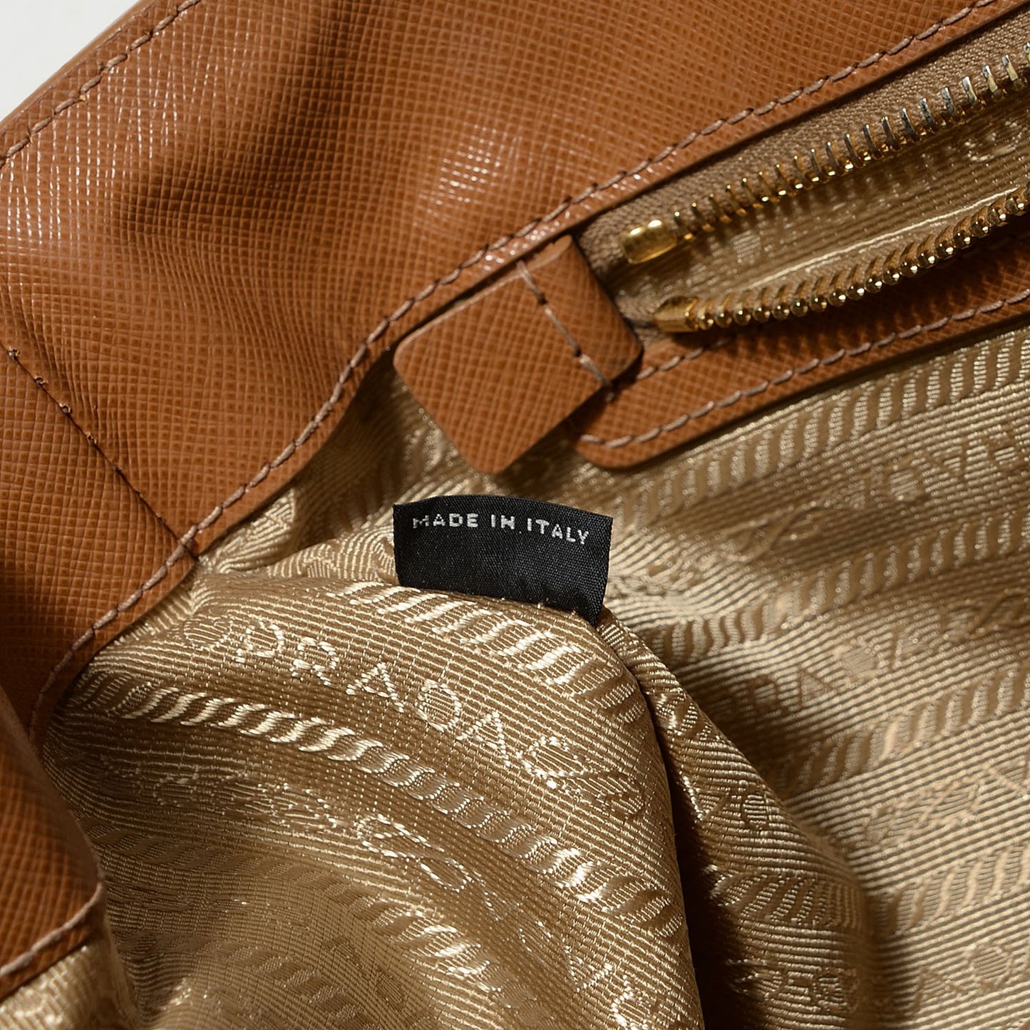 Saffiano Lux Large Tote Caramel