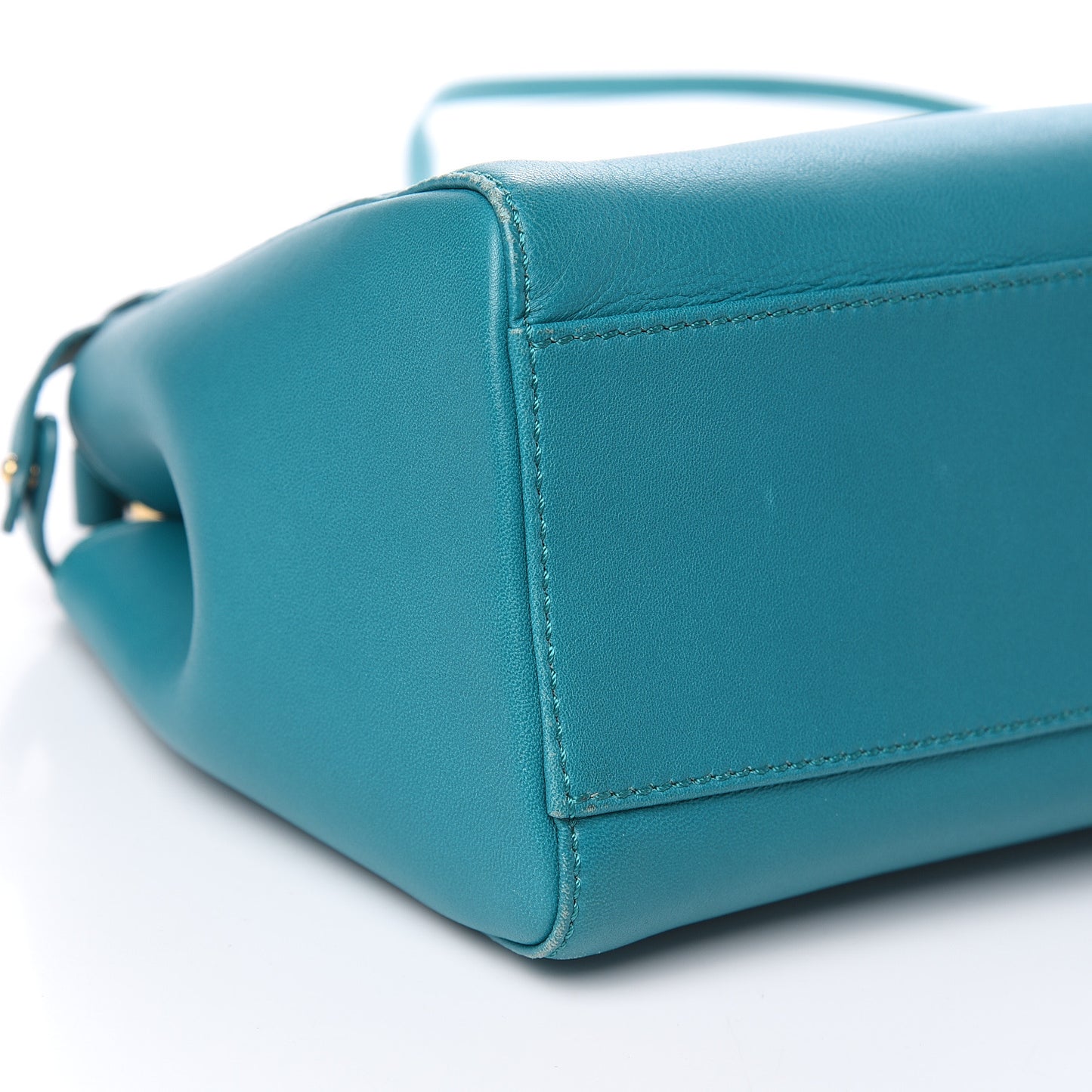 Nappa Mini Peekaboo Iconic Satchel Lago