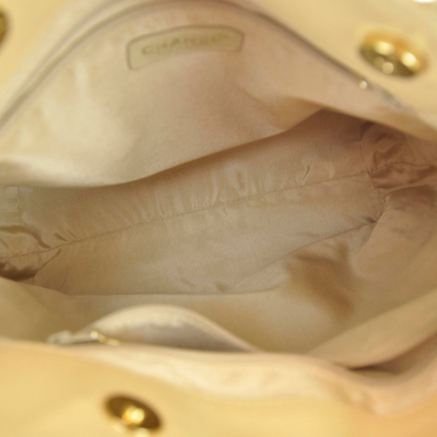 Caviar Bag Beige