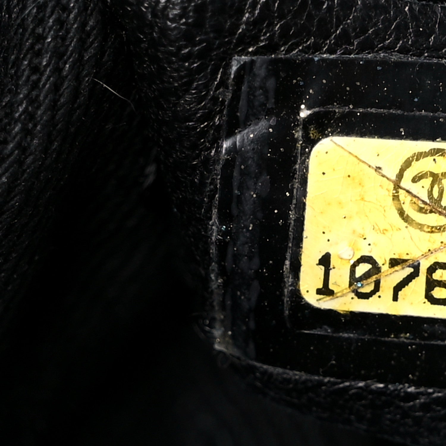 Chanel Calfskin Small Diamond Stitch Tote Black 8 of 18