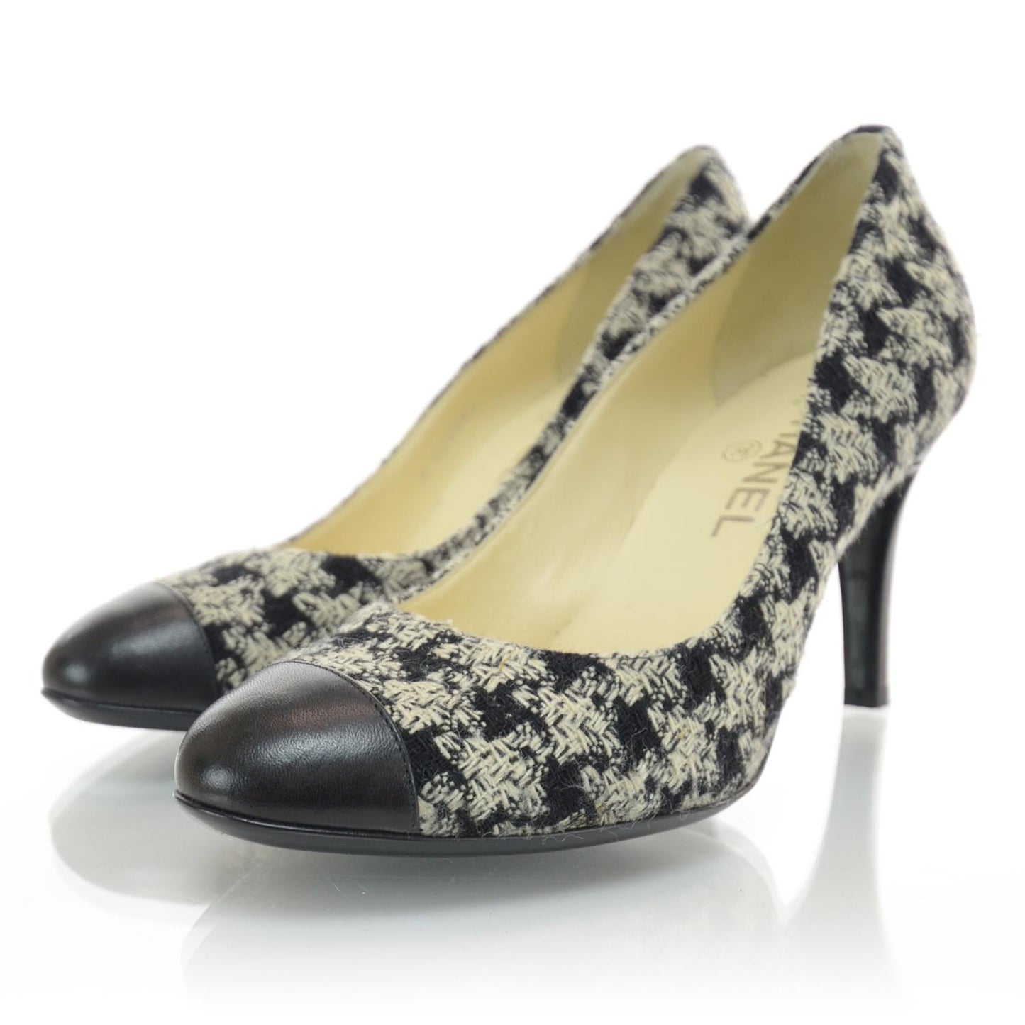 Tweed Houndstooth CC Pumps 39