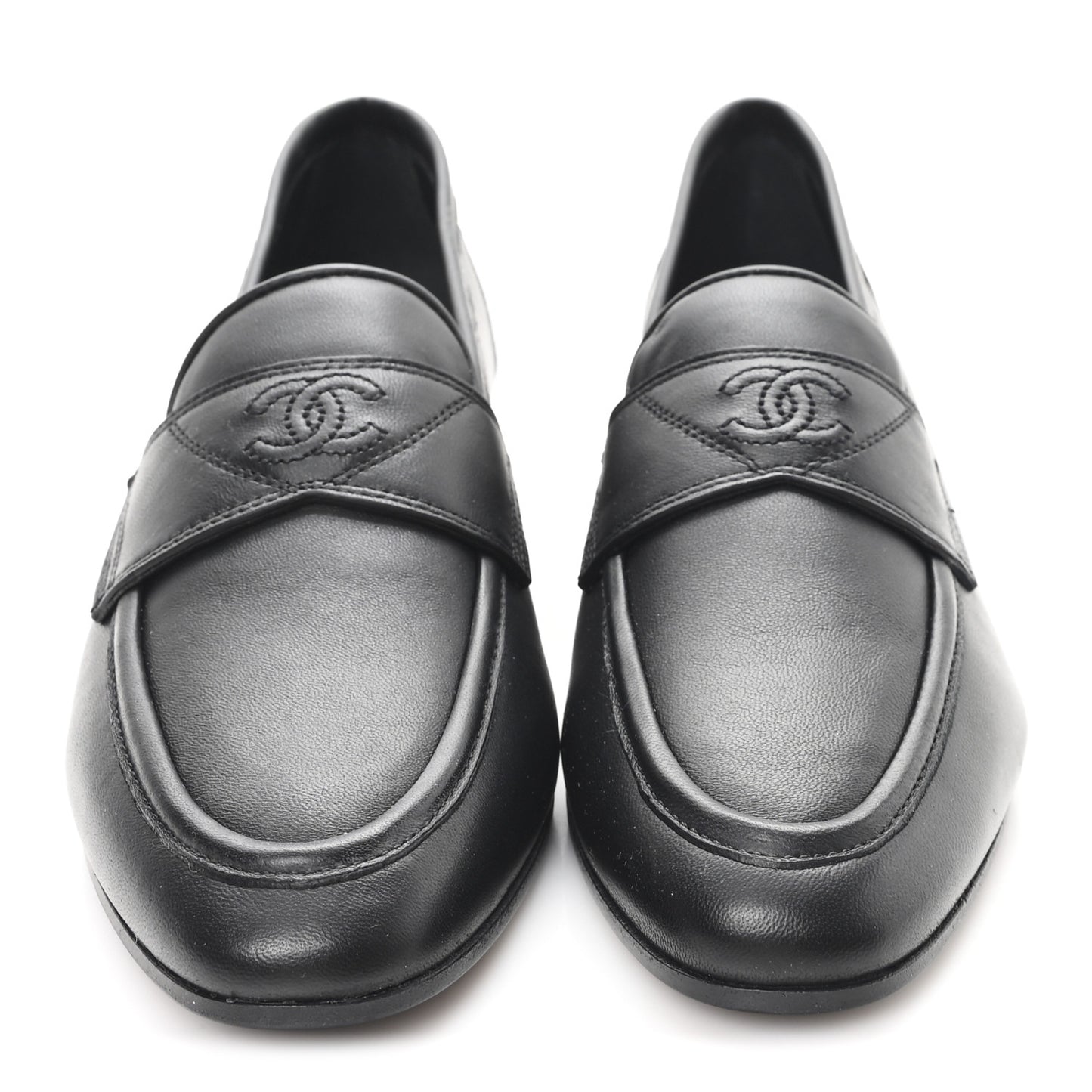 Lambskin Womens Stitched CC Loafers 38 Black