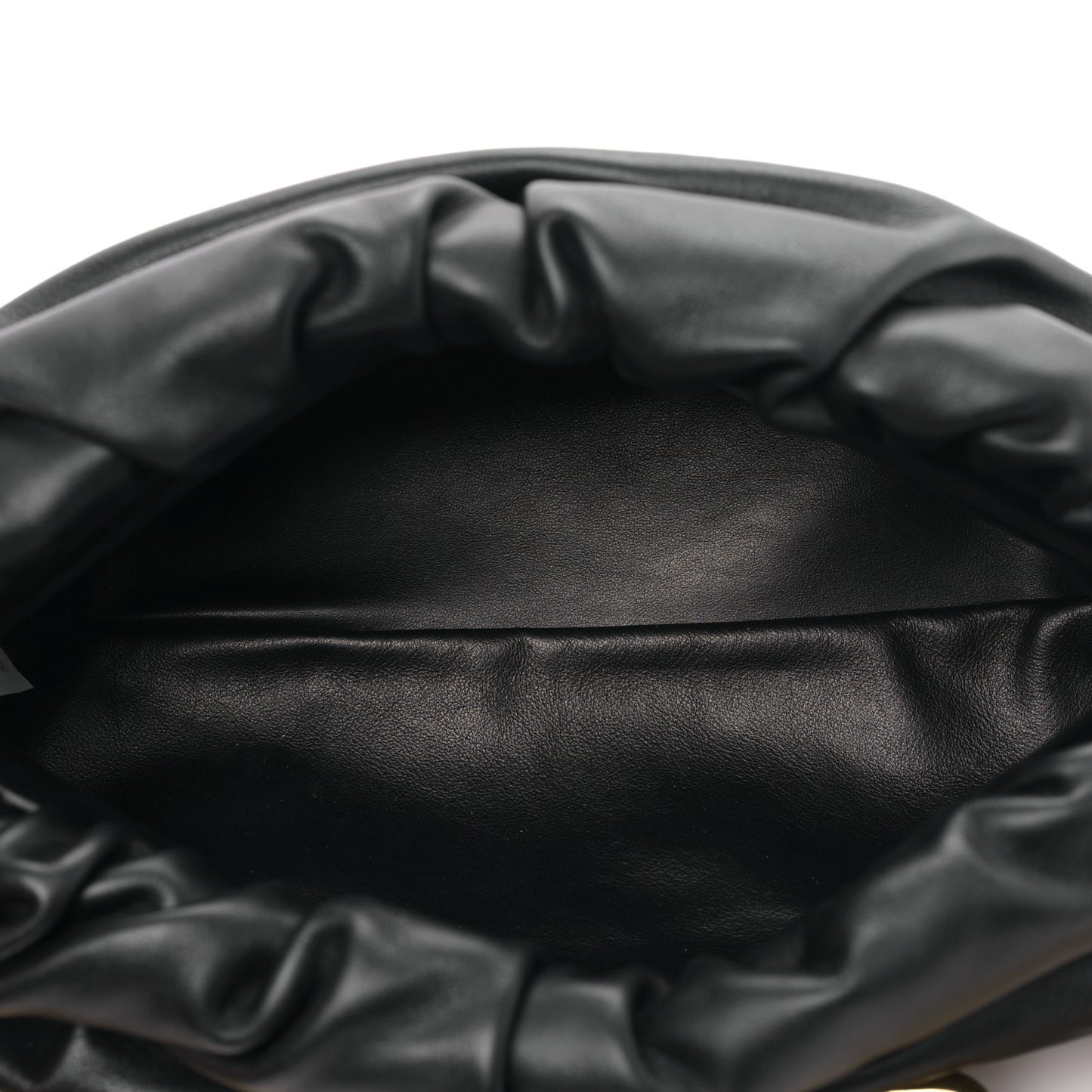 Calfskin The Pouch Chain Black