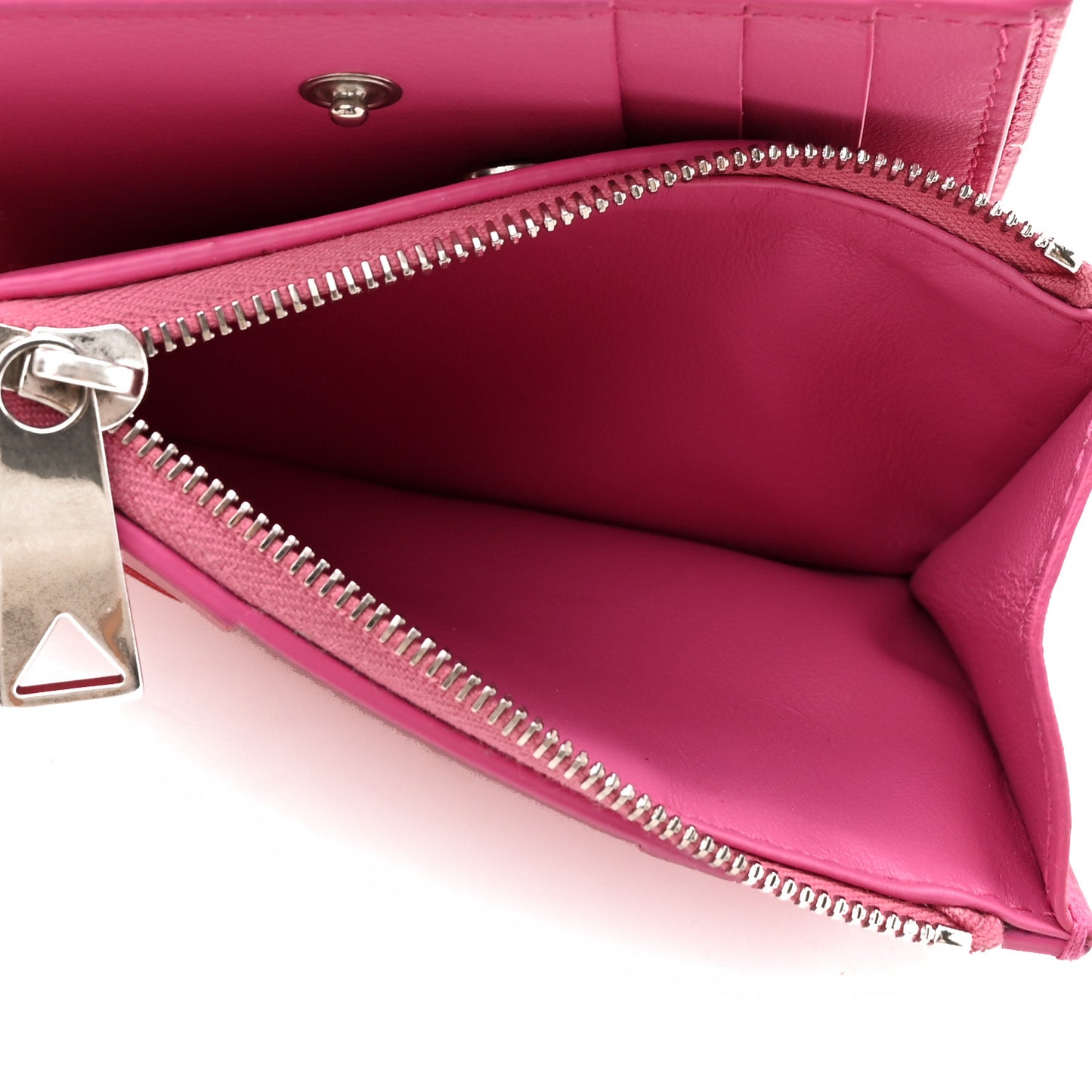 Metallic Patent Calfskin Intrecciato Zip Card Holder Pink