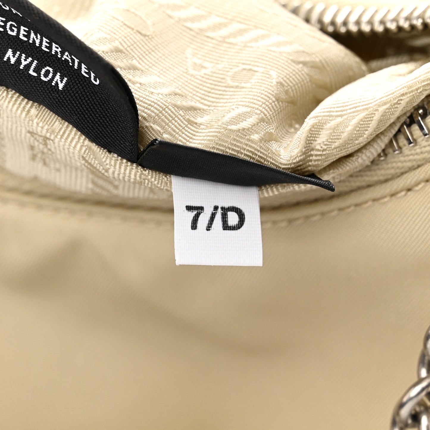 Nylon Re-Edition 2005 Shoulder Bag Cammeo