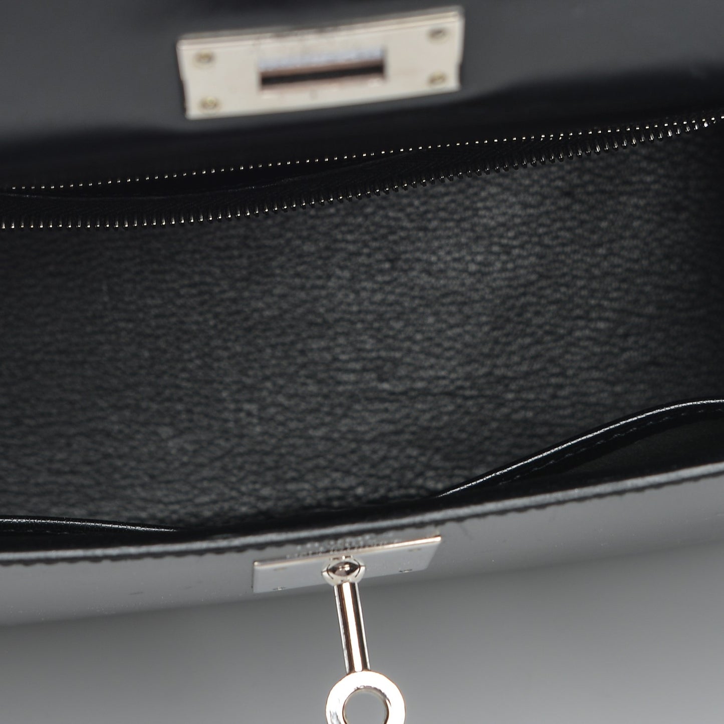 Box Kelly Sellier 28 Black