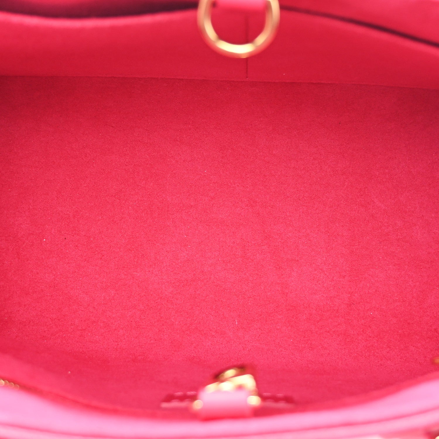 Louis Vuitton Empreinte Monogram Giant Onthego PM Freesia 5 of 11