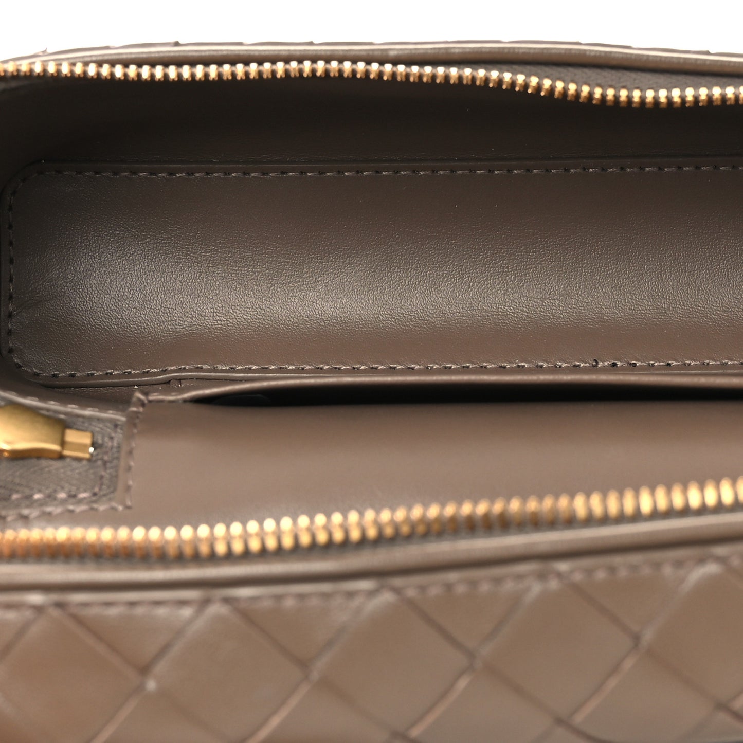 Calfskin Intrecciato Bang Bang Vanity Case Pinecone
