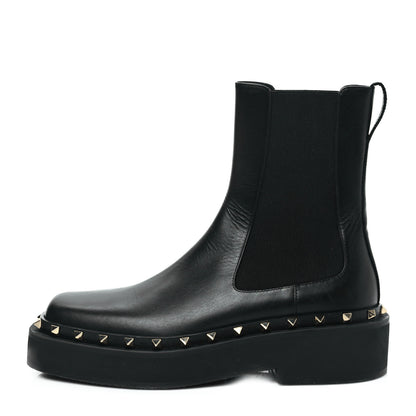 Valentino Garavani Calfskin Rockstud Platform Chelsea 20mm Boots 40 Black 1 of 9