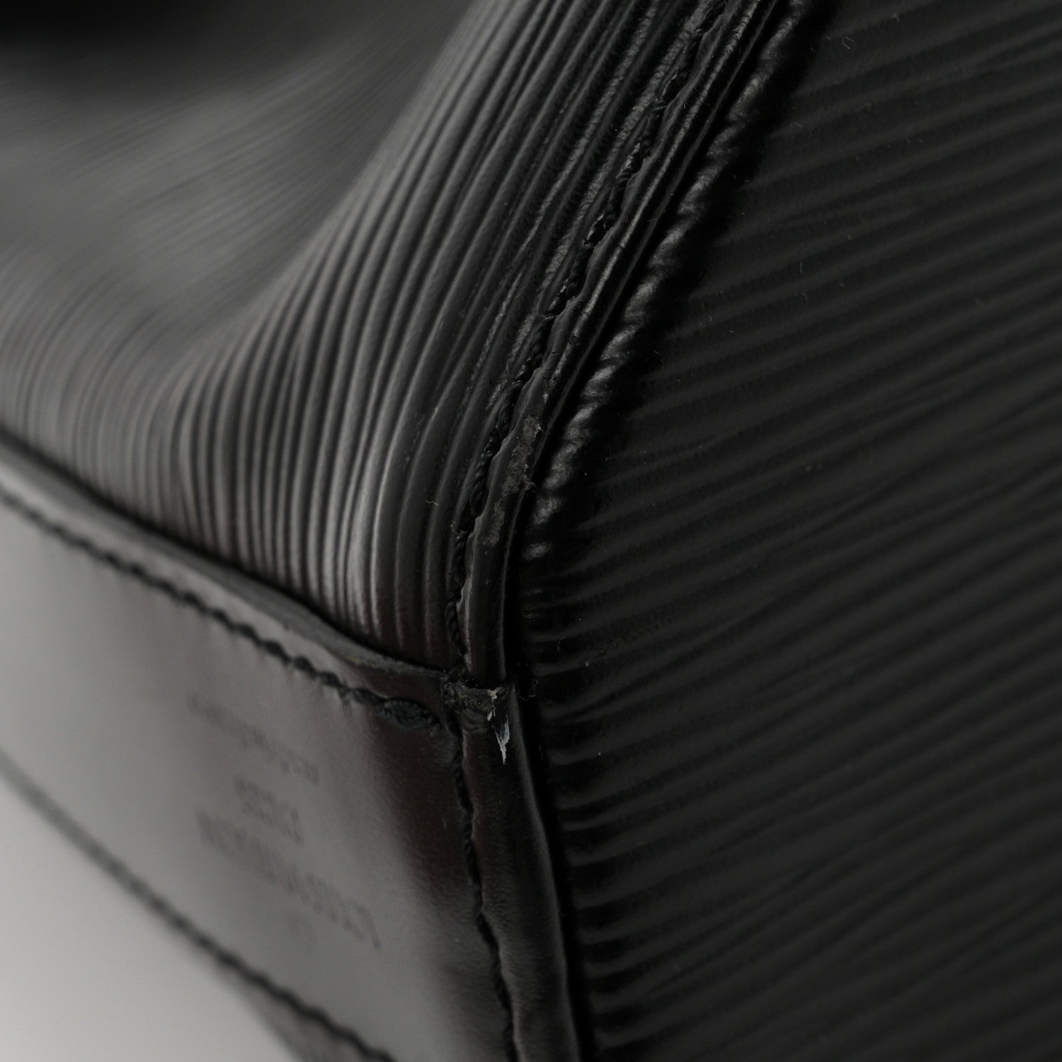 Louis Vuitton Epi Sac D'epaule Black 10 of 10