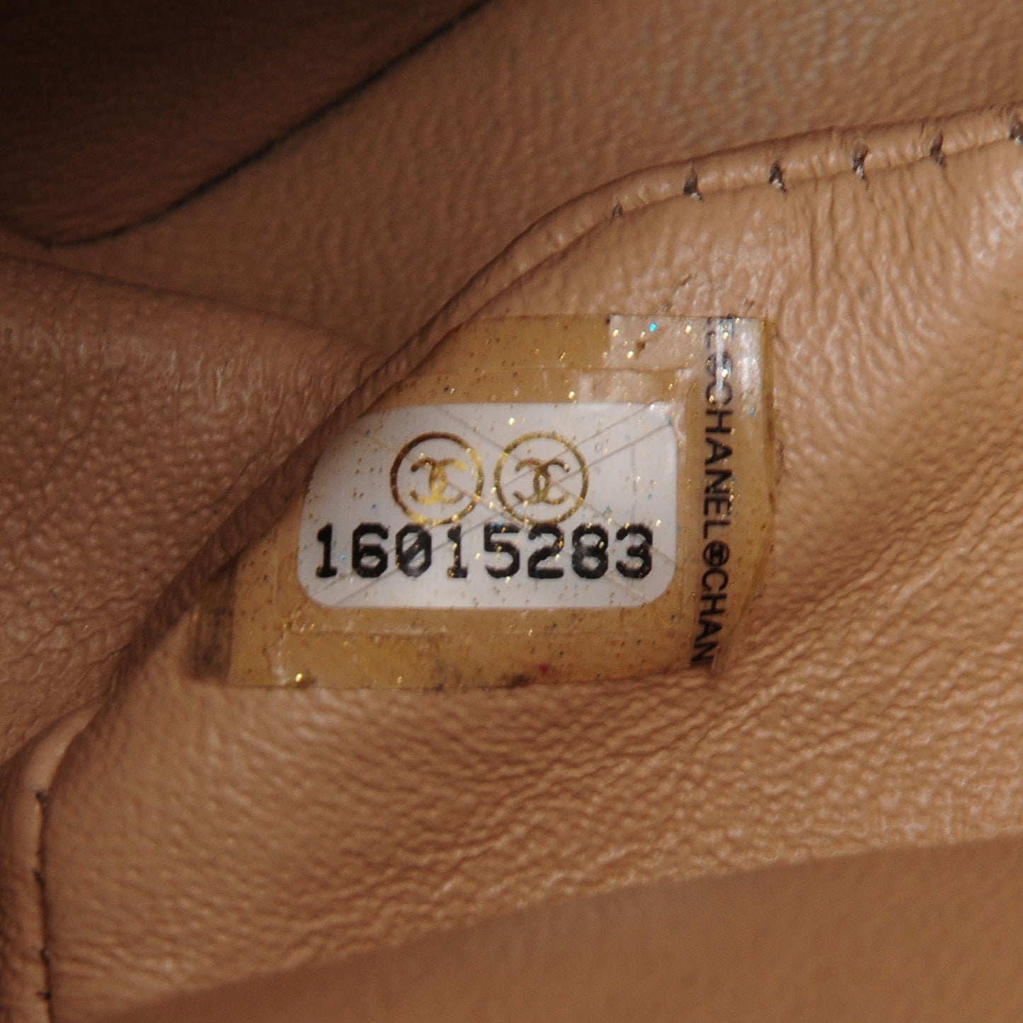 Caviar Quilted Medium Double Flap Beige Clair