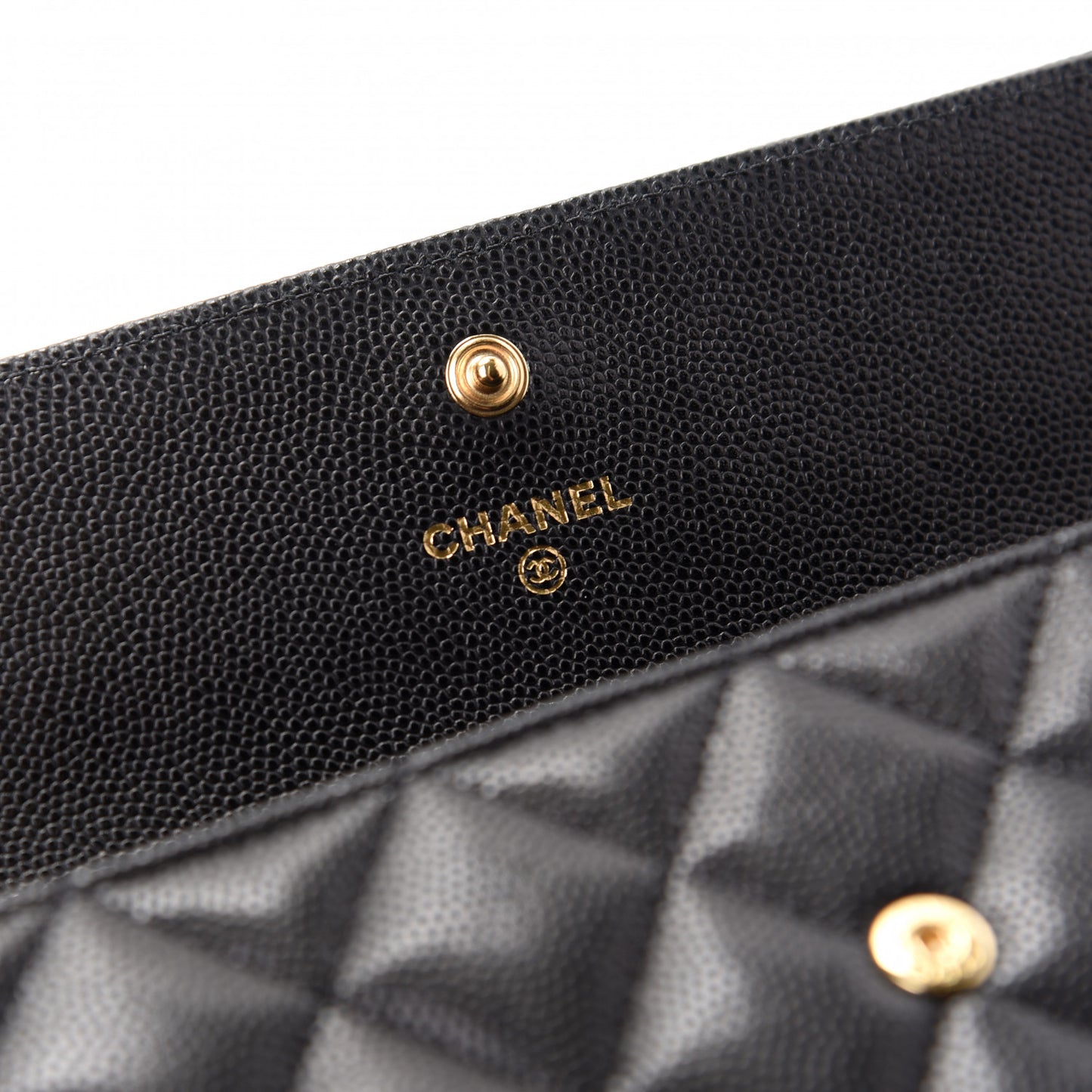 Caviar Quilted Large Boy Gusset Flap Wallet Black