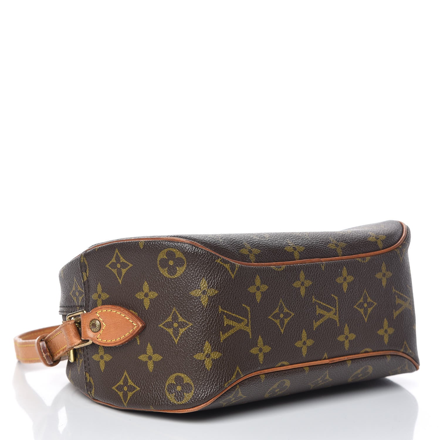 Louis Vuitton Monogram Blois 4 of 18