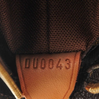 Louis Vuitton Monogram Cabas Mezzo 6 of 7