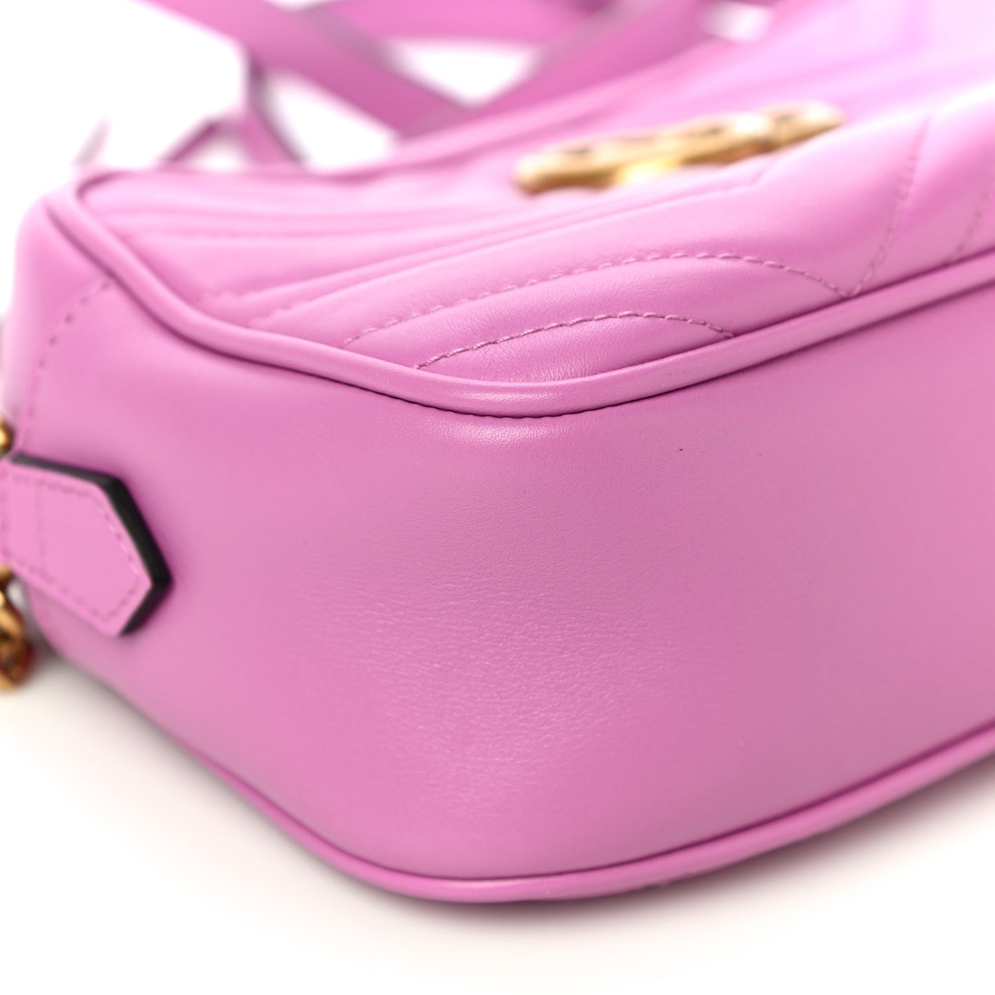 Calfskin Matelasse Small GG Marmont Chain Shoulder Bag Candy Mousse