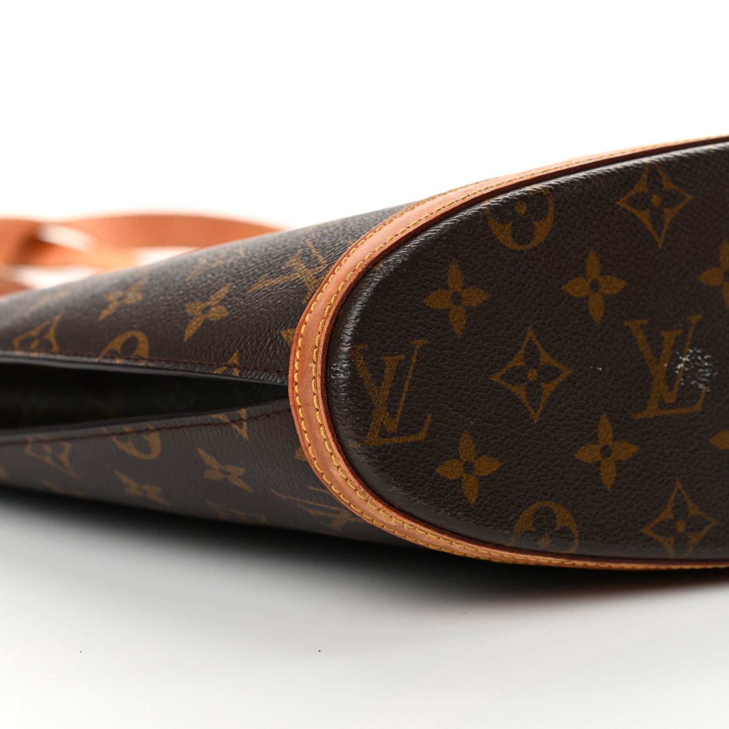Monogram Babylone