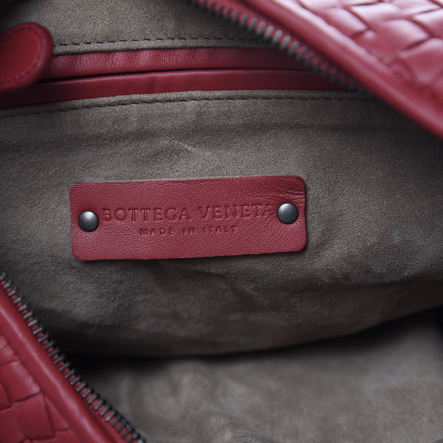 Bottega Veneta Nappa Intrecciato Medium Veneta Hobo Bordeaux 6 of 10