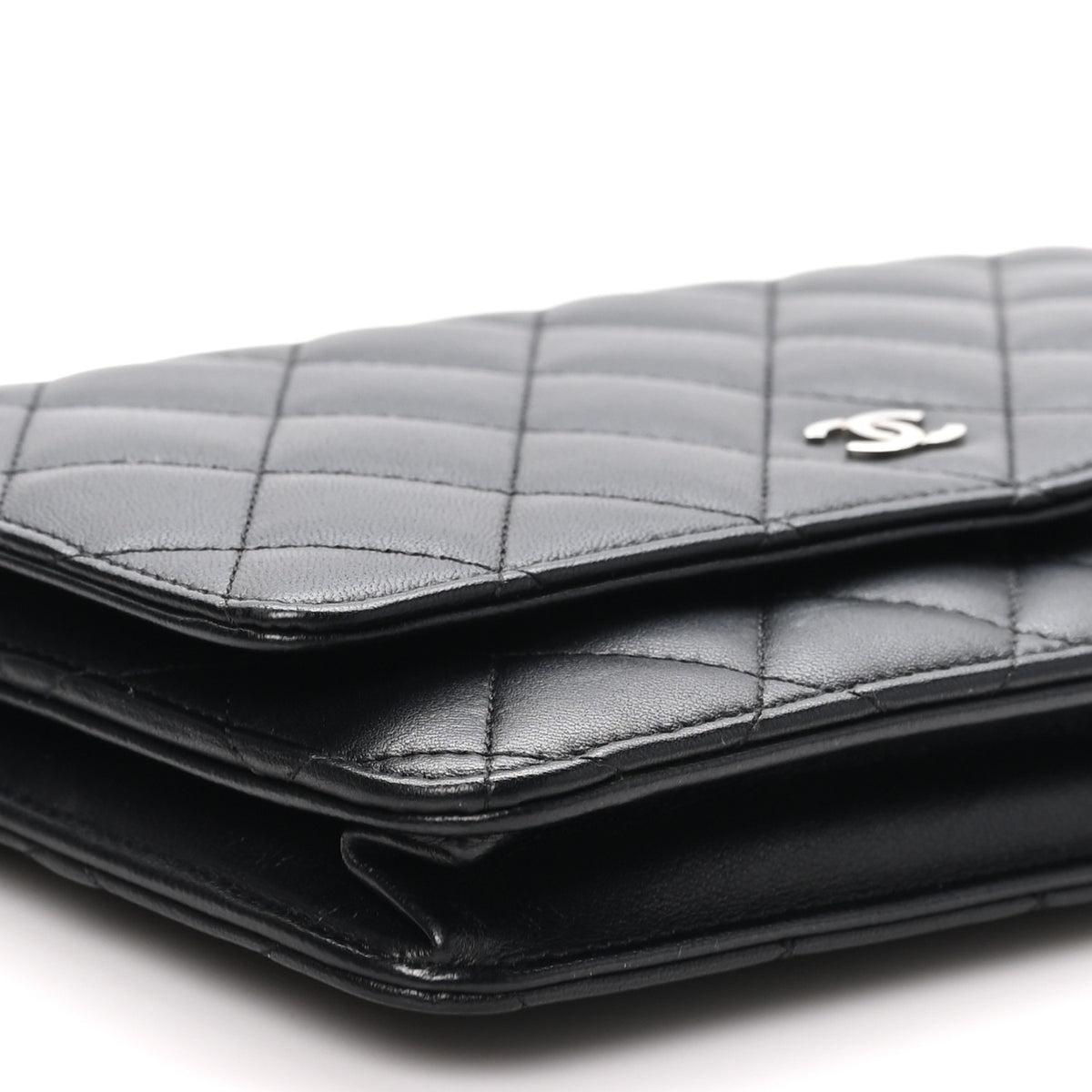 Lambskin Quilted Wallet On Chain WOC Black