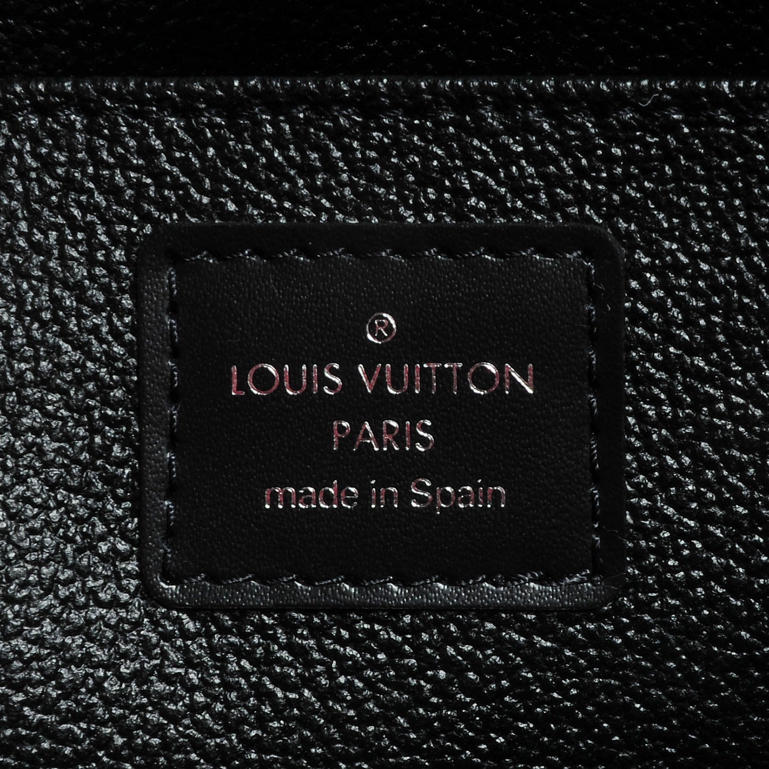 Louis Vuitton Taiga Trousse Toilette GM Ardoise 6 of 7