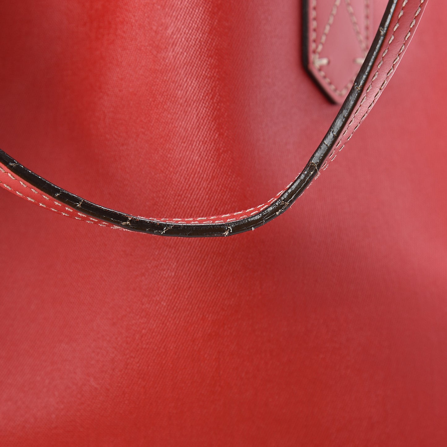 GG Supreme Monogram Medium Reversible Tote Beige Red