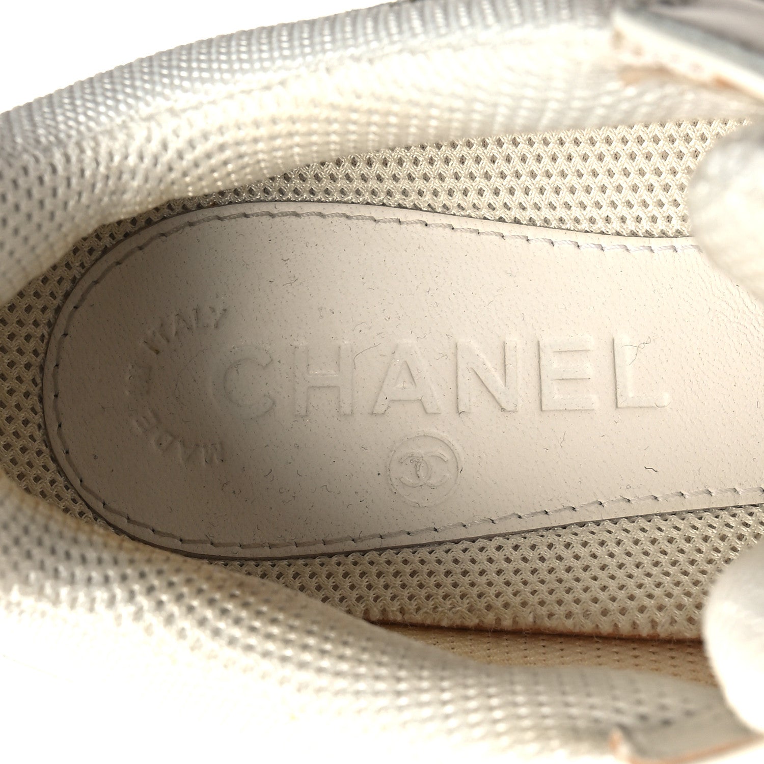 Chanel Suede Calfskin CC Sneakers 36 White Pink Green 8 of 11