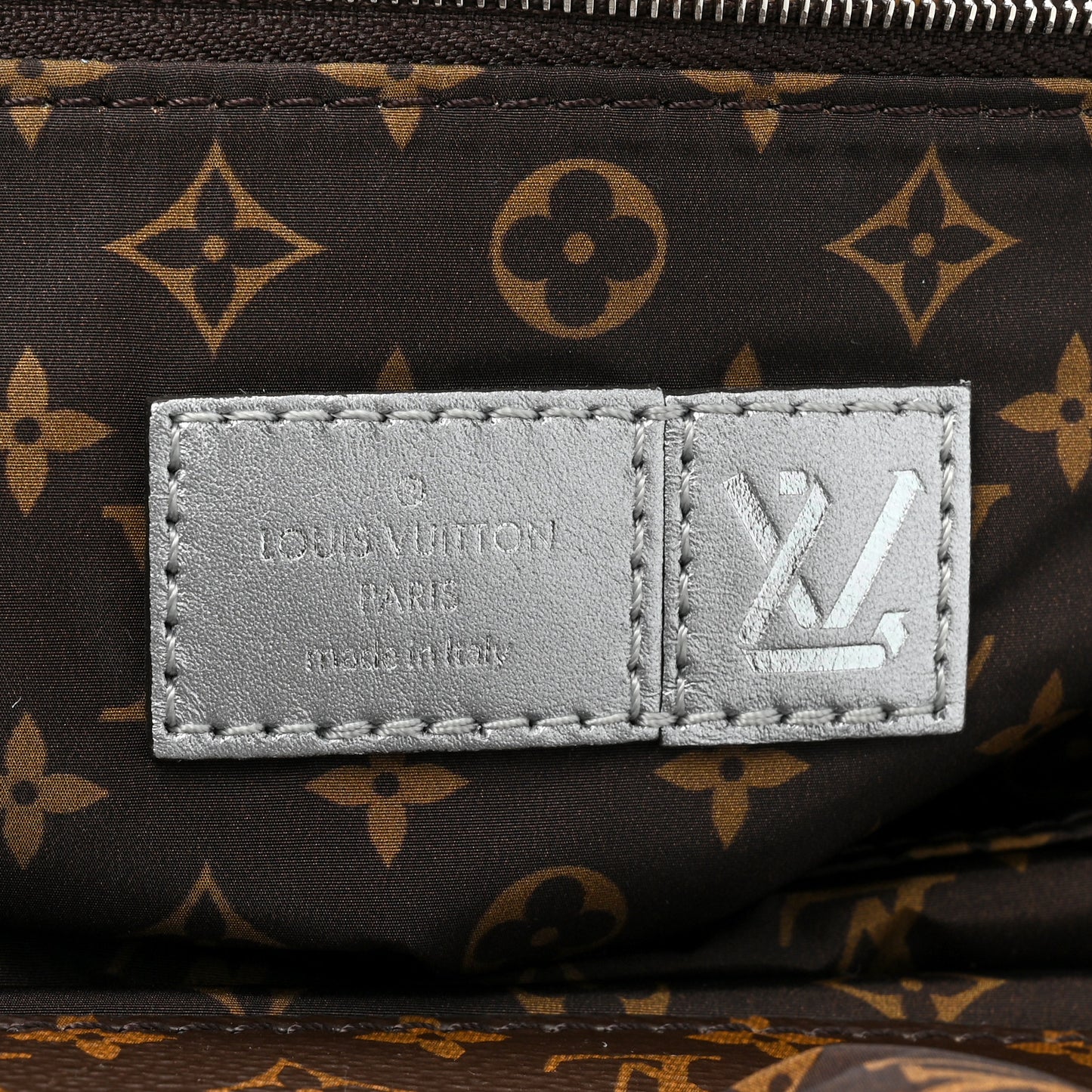 Econyl Monogram Pillow Giant Onthego GM Silver