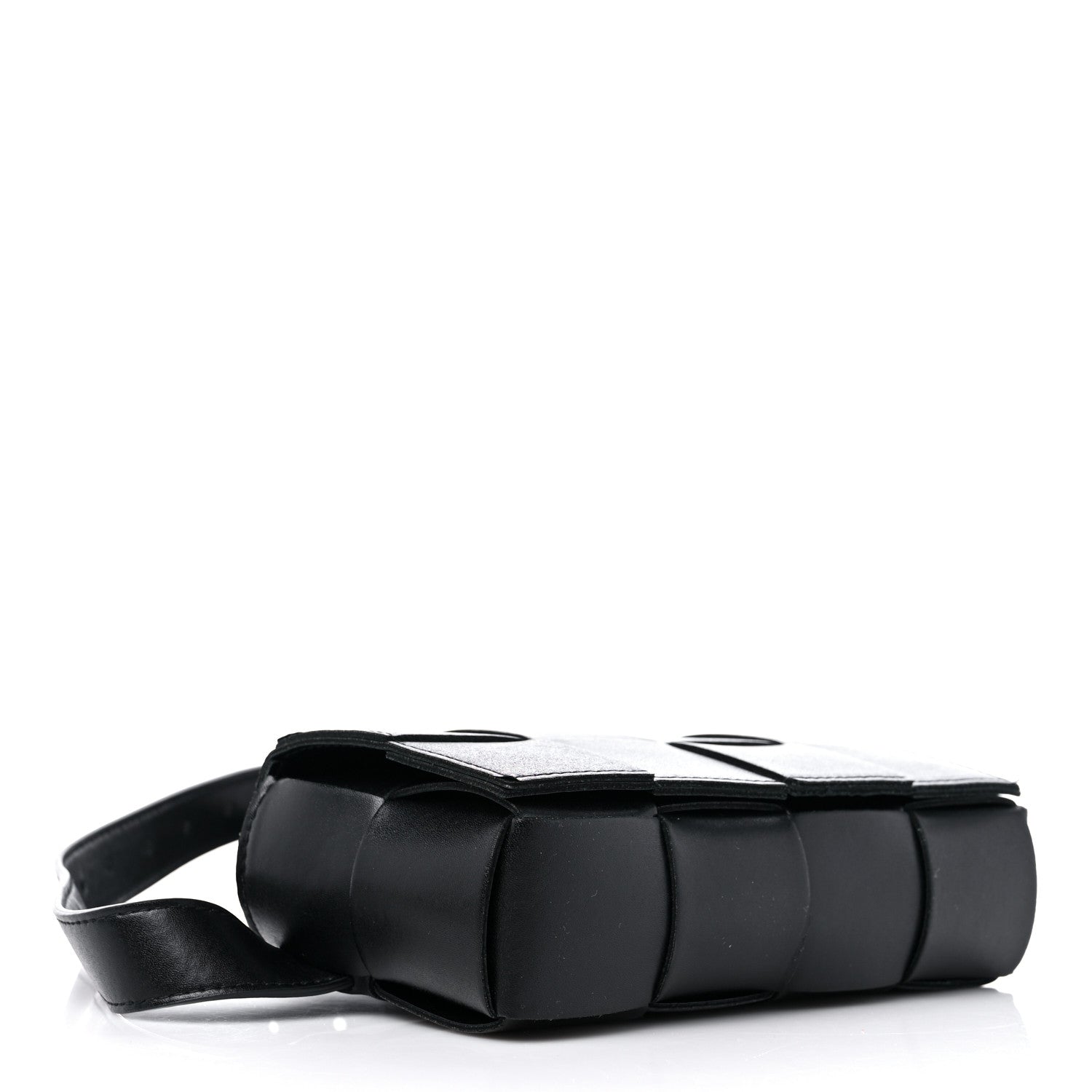 Bottega Veneta Nappa Maxi Intreccio The Belt Cassette Bag Black 4 of 13