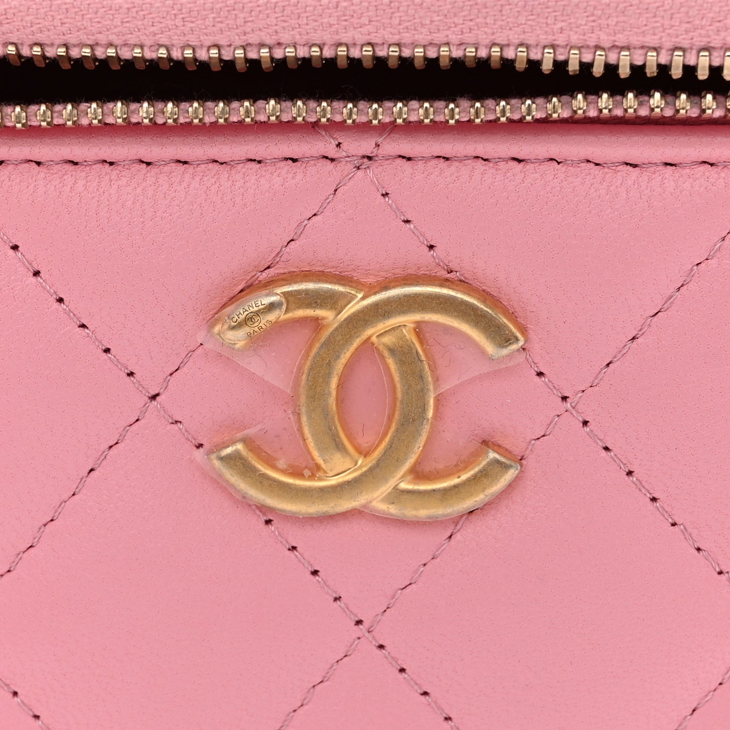 Lambskin Quilted Pick Me Up Vanity Case Pink