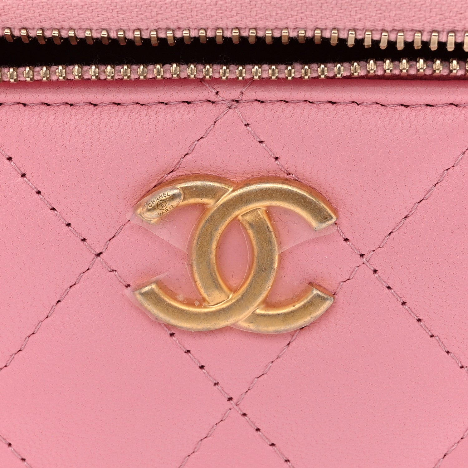 Chanel Lambskin Quilted Pick Me Up Vanity Case Pink 13 of 13