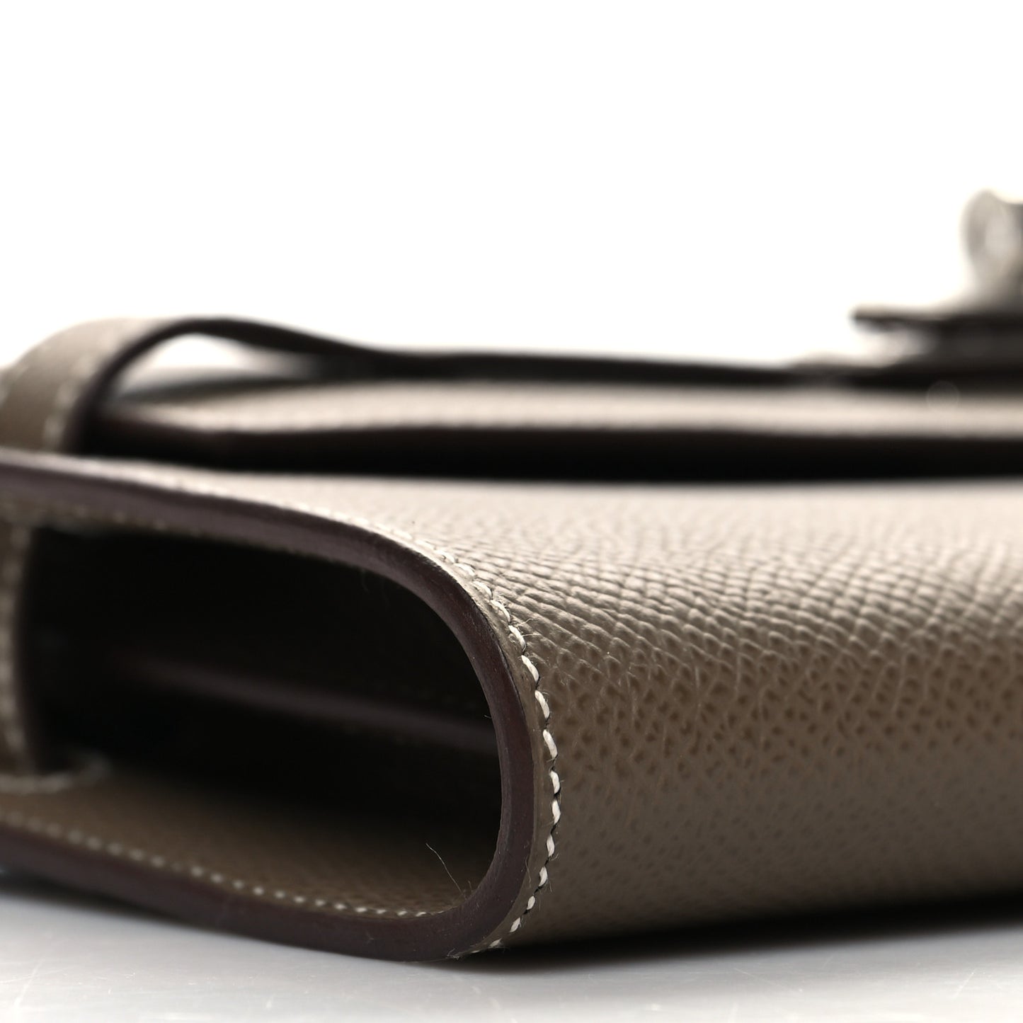 Epsom Kelly Wallet To Go Etoupe