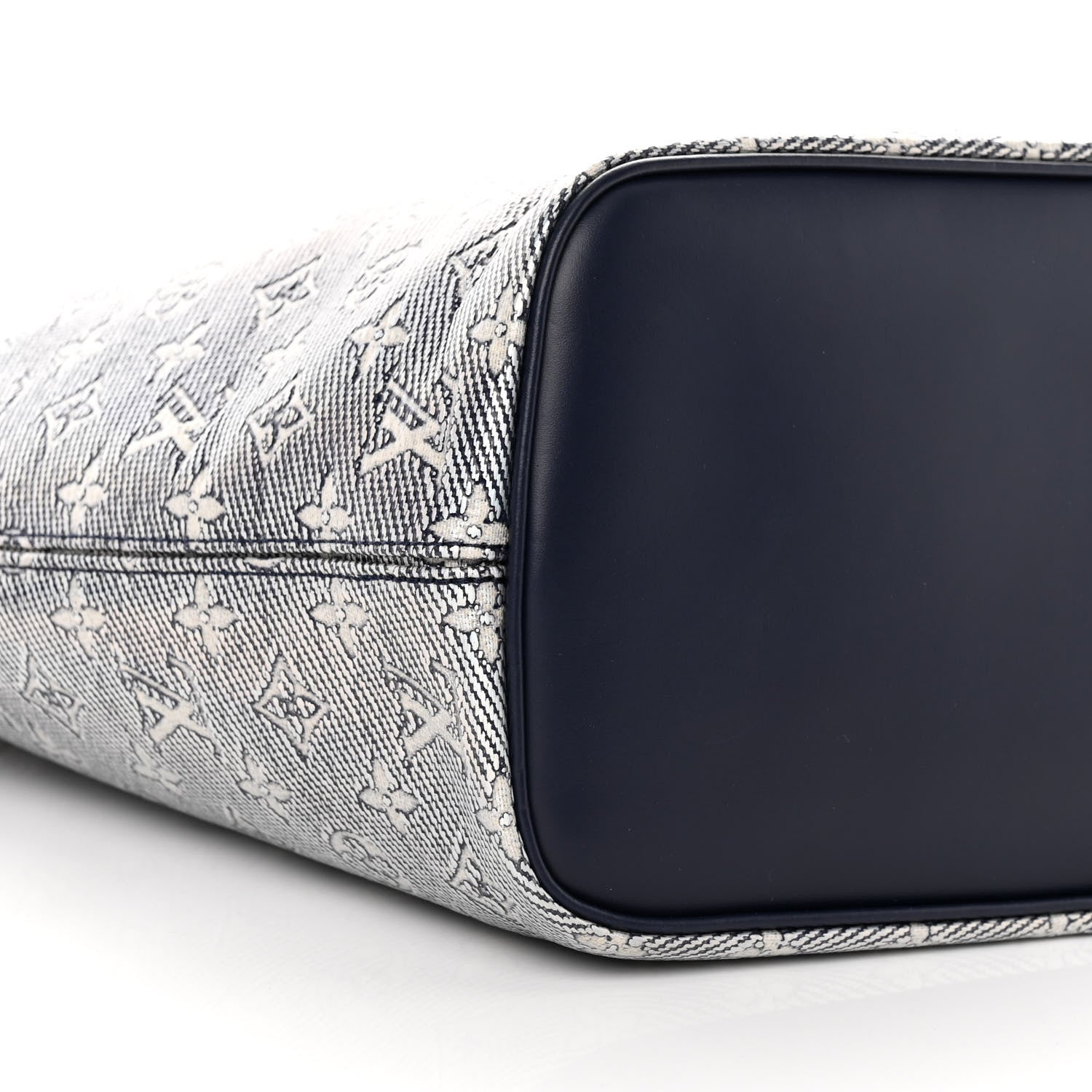Louis Vuitton Monoglam Neverfull MM Blue 9 of 10