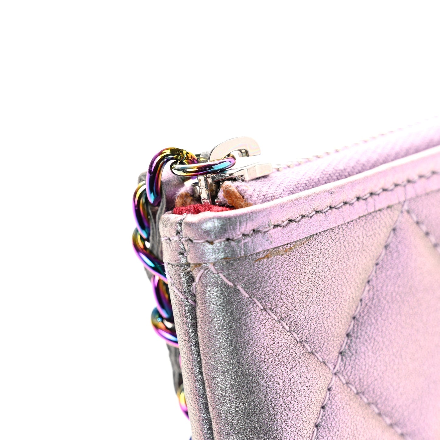 Iridescent Lambskin Quilted Large Gabrielle Cosmetic Case Light Purple