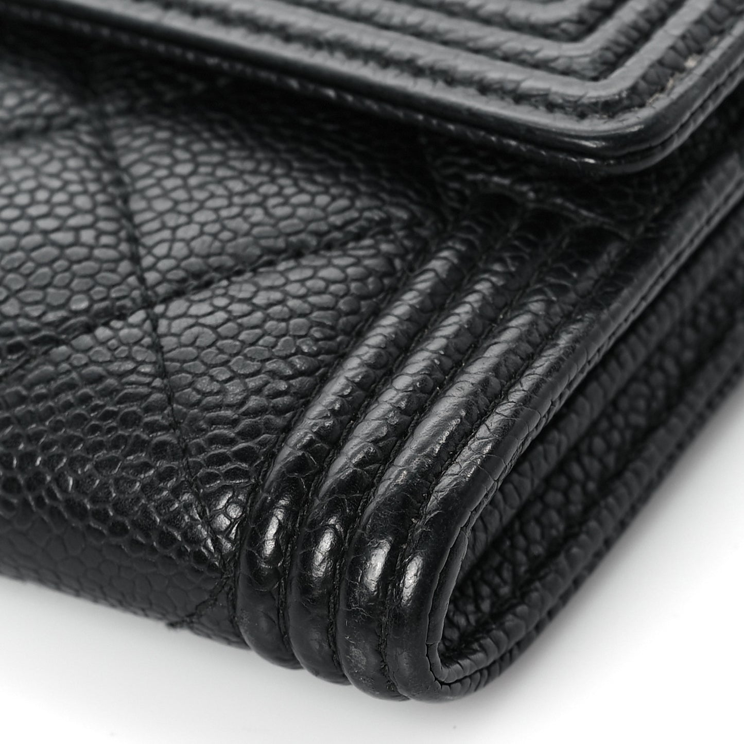 Caviar Quilted Large Boy Gusset Flap Wallet Black