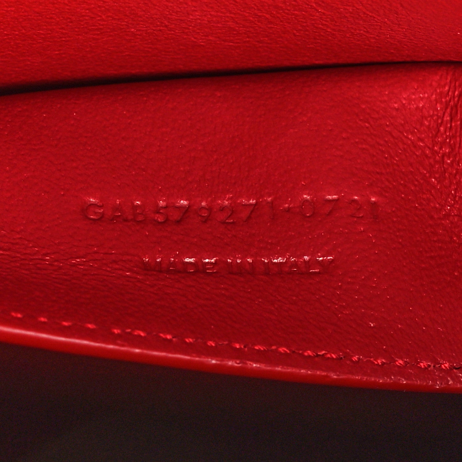Saint Laurent Smooth Calfskin Manhattan Shoulder Bag Rouge Eros 7 of 10